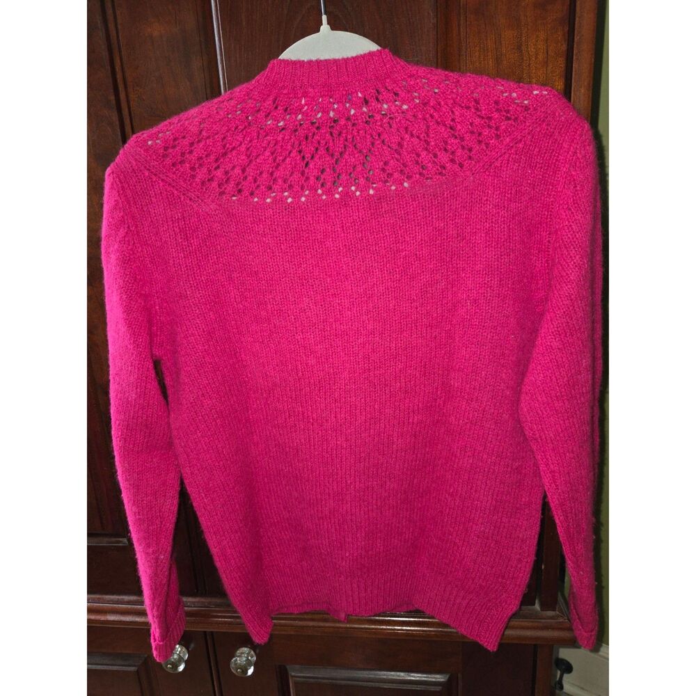 Dean's of Scotland for Trimingham's Bermuda, Shetland Wool cardigan sweater - Picture 2 of 6